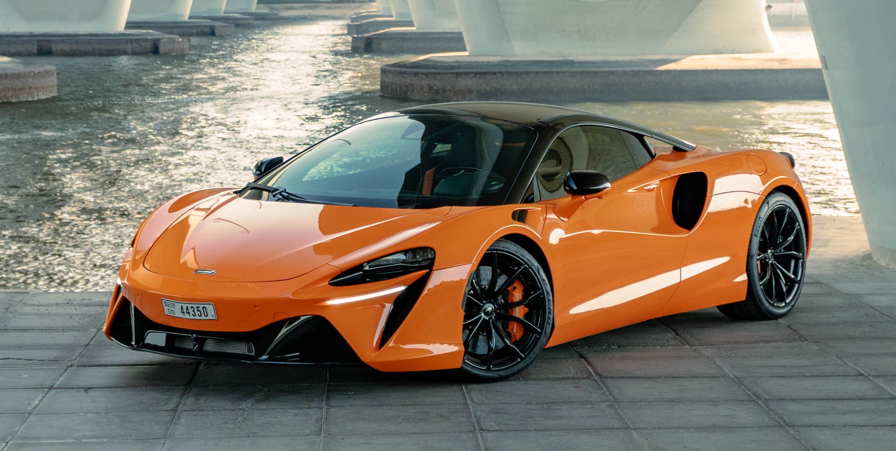 McLaren Artura